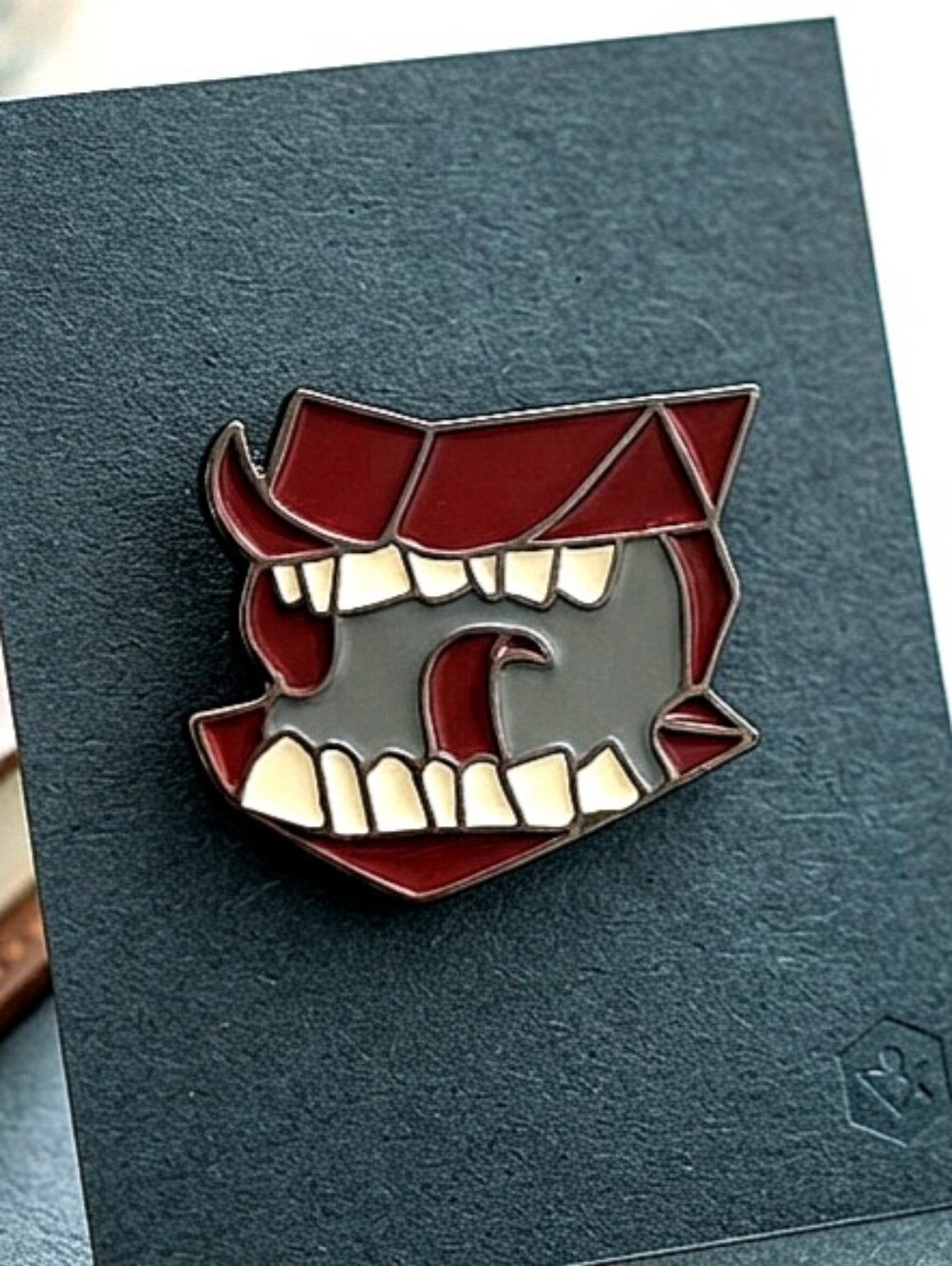 Harry Potter Fan Howler Enamel Pin, Magical Screaming Letter Collectible Badge